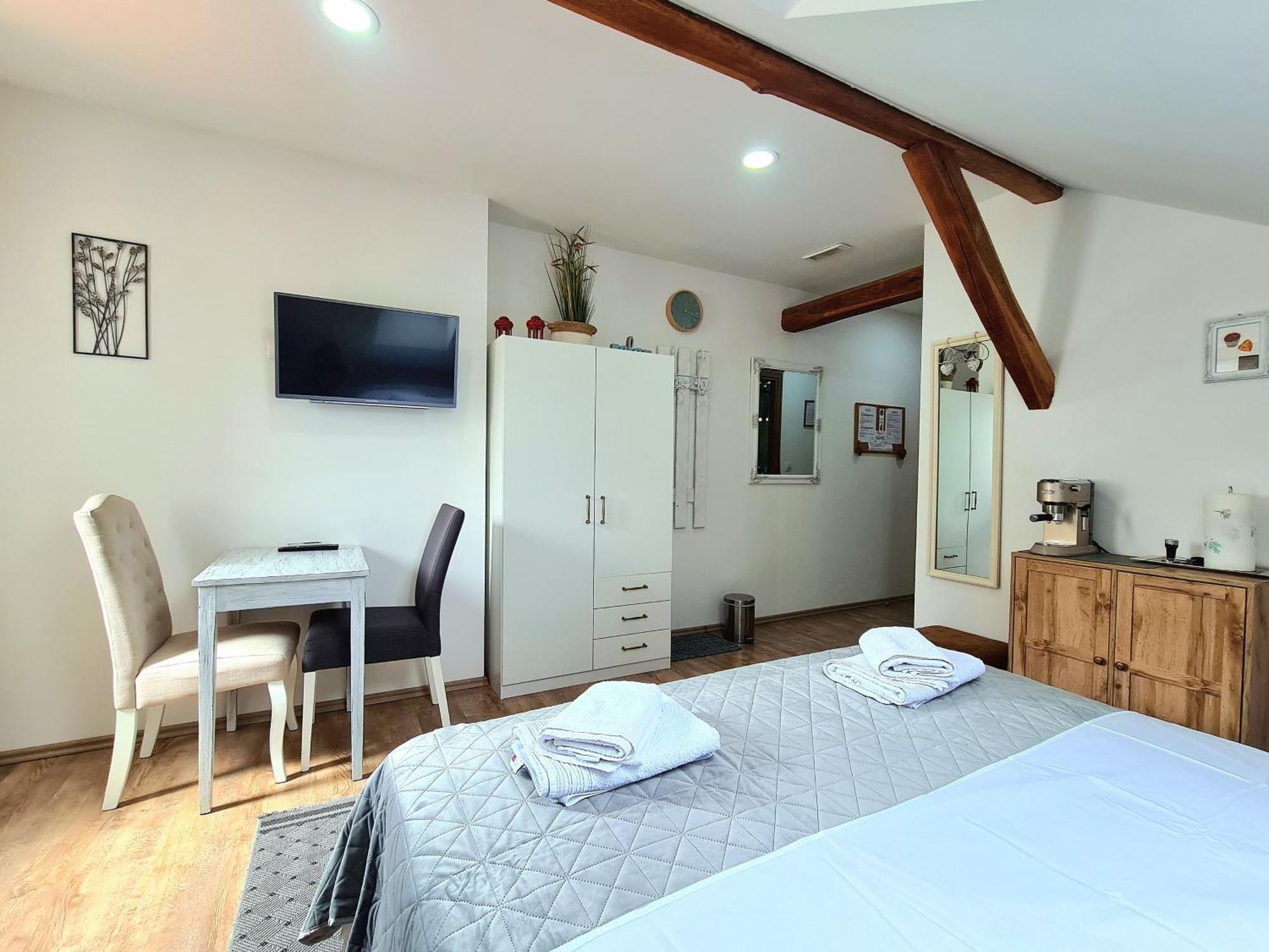 Rooms Garden Slunj Exterior foto