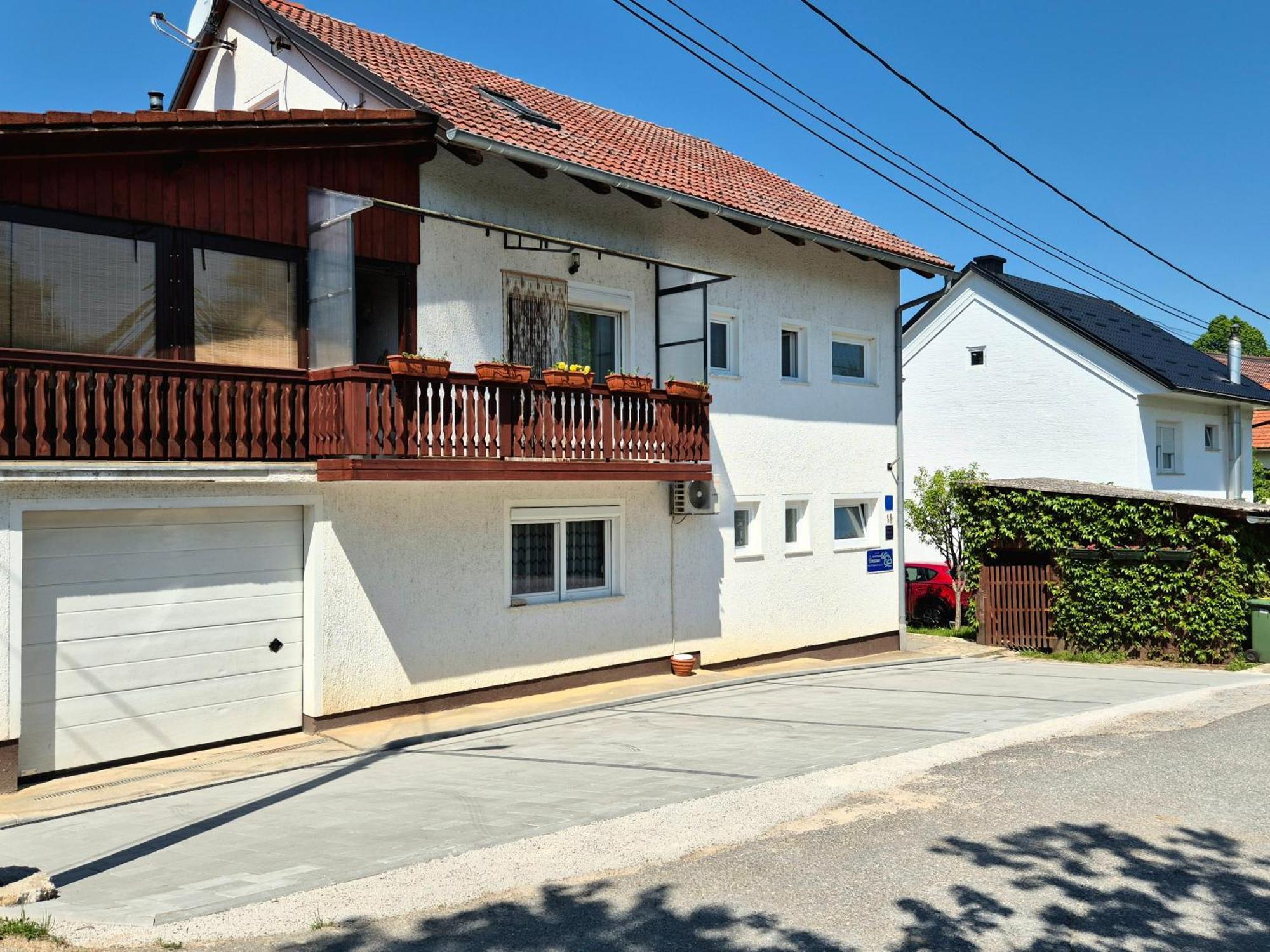 Rooms Garden Slunj Exterior foto